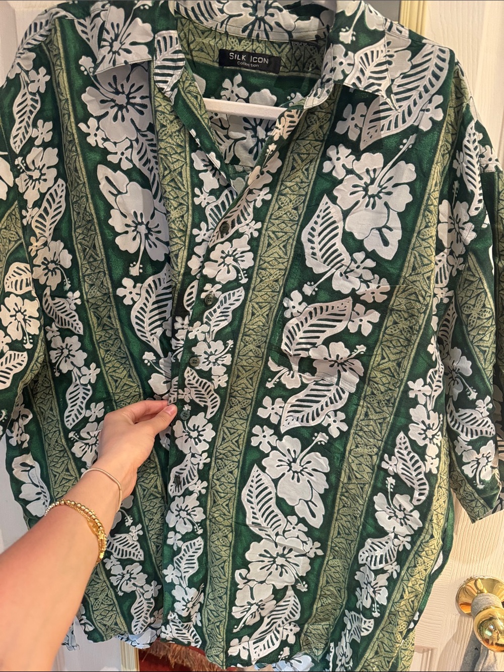 Men’s Green Floral Short-Sleeve Button-Down Shirt